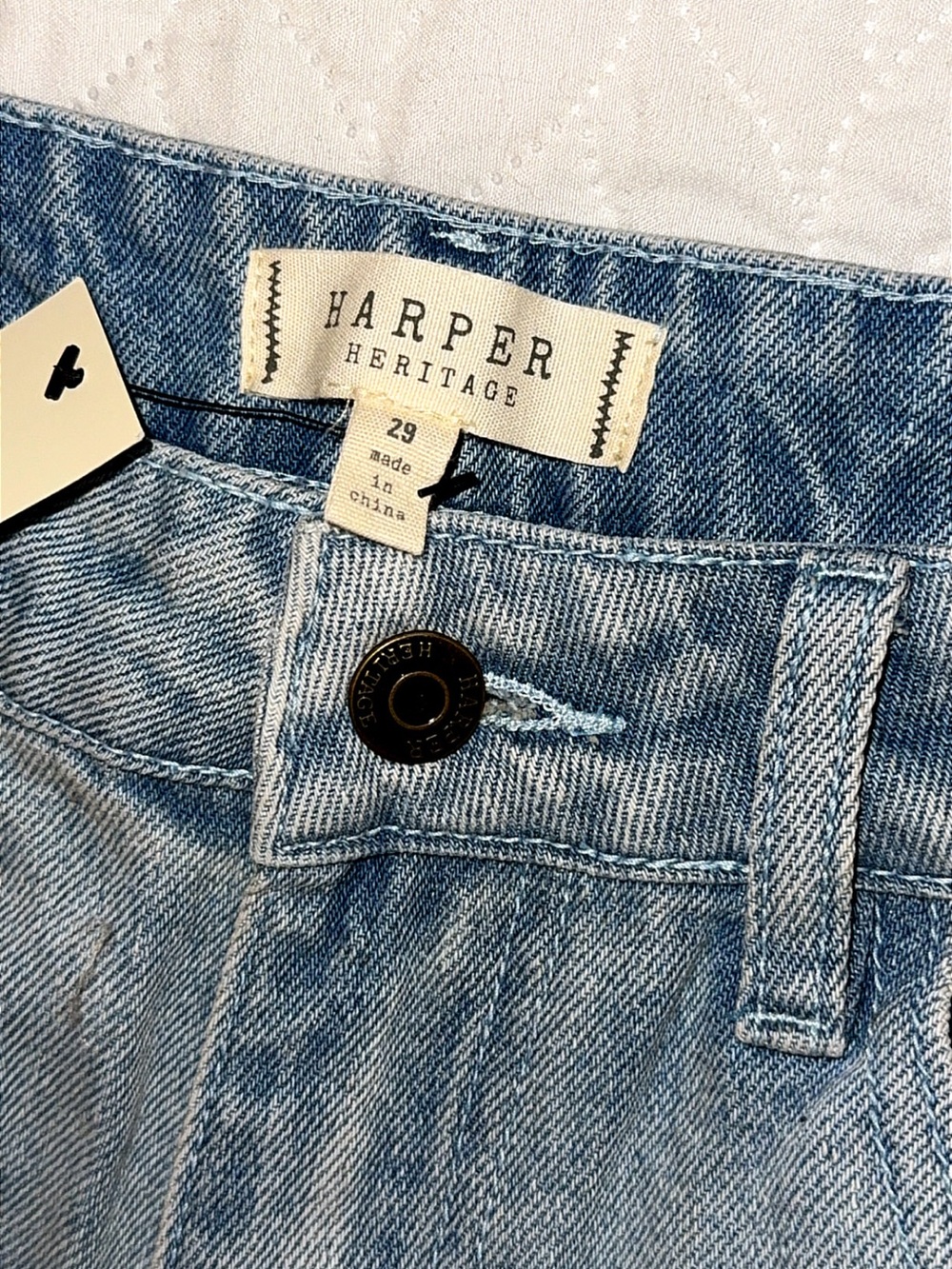 Light Blue Floral-Appliqué Straight-Leg Jeans - Picture 12 of 15